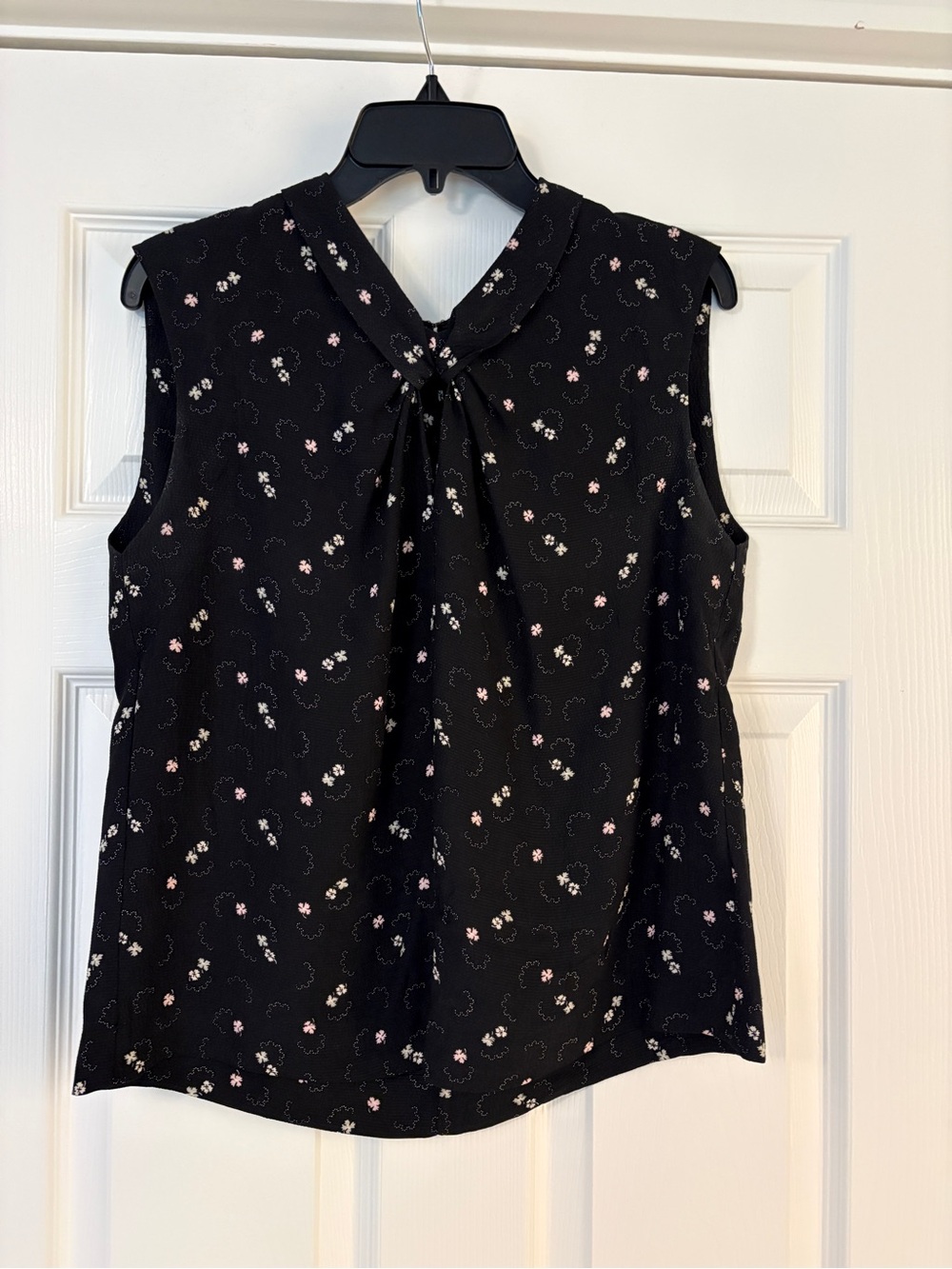 Rebecca Taylor Black Sleeveless Floral Tie-Neck Camisole